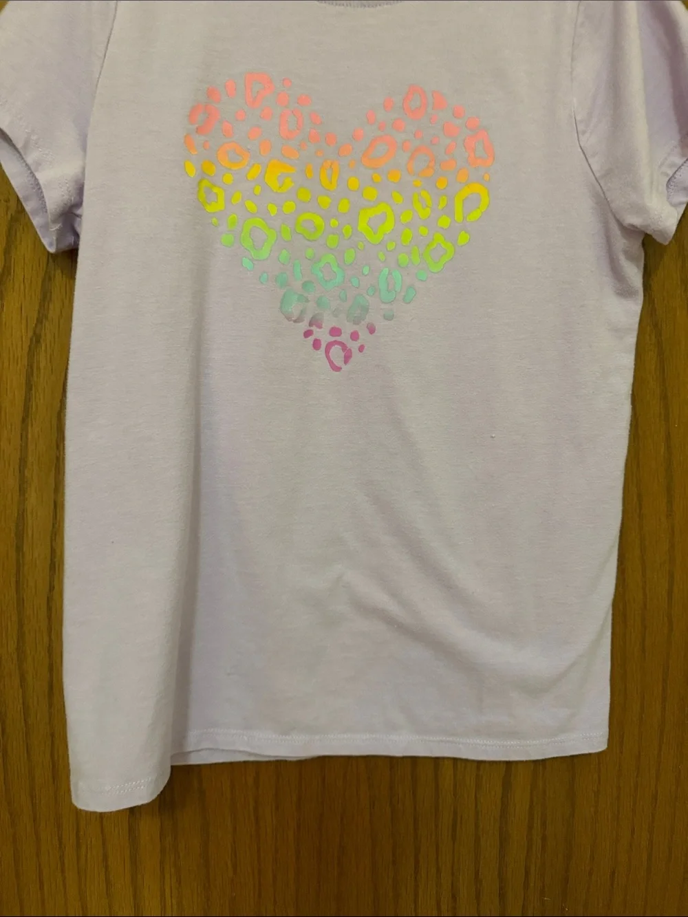 Cat & Jack Lavender Short Sleeve Tee with Neon Heart animal print Graphic